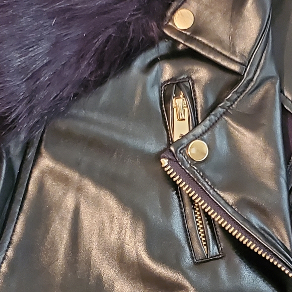 Black Vegan Leather Coat with Faux Fur Sleeves (Size M) - Picture 9 of 14